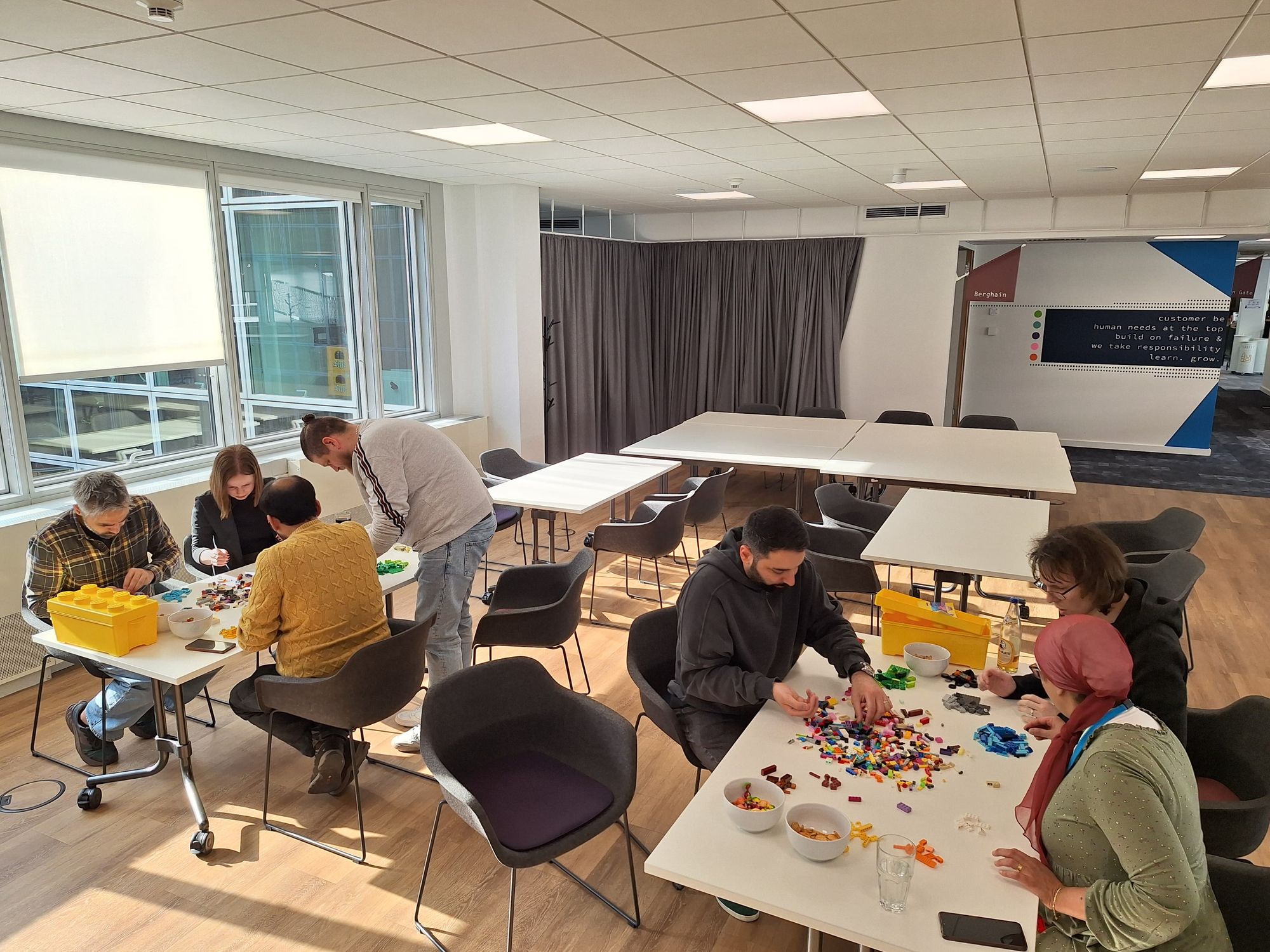 Agile Game Nights: Exploring the Cynefin Framework with Legos